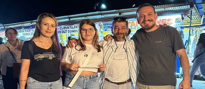   2. KEZ TATİL HEDİYESİ VERDİLER