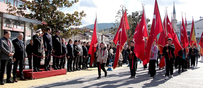 DEVREK’TE CUMHURİYET COŞKUSU