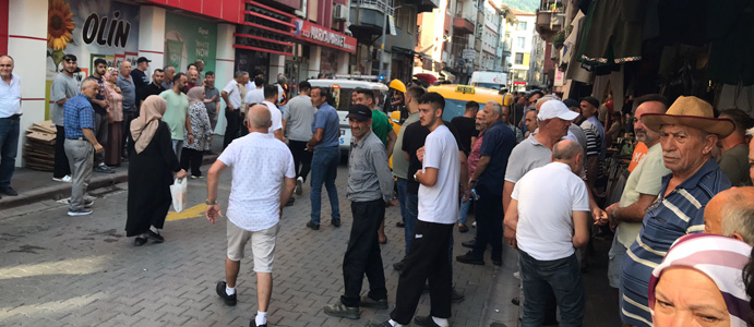 DEVREK'TE SİLAHLI KAVGA!