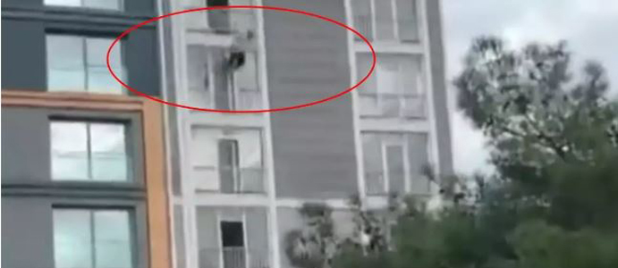 ERKEK ARKADAŞI İLE TARTIŞAN  GENÇ KIZ 4. KATTAN ATLADI