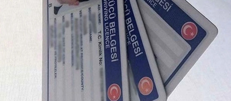 ESKİ TİP SÜRÜCÜ BELGELERİNİ YENİLEMEK İÇİN SON GÜNLER