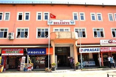 KARAMAN BELEDİYESİ’NE KAYYUM ATANDI