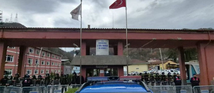 CHP İL GENEL MECLİSİ ÜYELERİ  TOPLANTIYA KATILMADI
