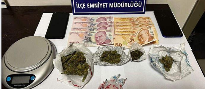 DEVREK’TE ZEHİR TACİRLERİNE GEÇİT YOK!