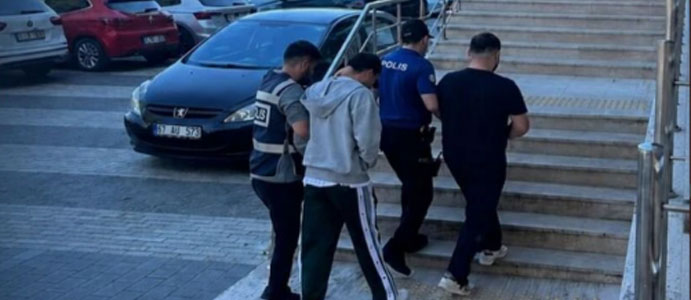 MAĞDUR KADINLARI FUH*ŞA ZORLAYAN  İKİ KİŞİ TUTUKLANDI