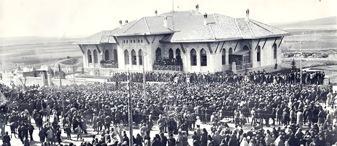 TBMM BUGÜN 106. YAŞINI TAMAMLADI