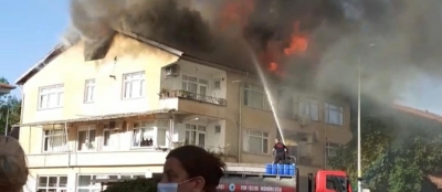 10 ADET MUTFAK TÜPÜ ALEVLERİN ARASINDAN ALINDI