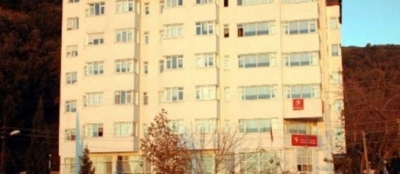 21 YAŞLI ZEHİRLENDİ SORUŞTURMA BAŞLATILDI