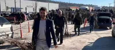 30 BİN ADET FİDAN DAKİKALAR İÇİNDE BİTTİ