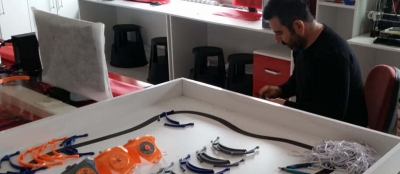 4 LİRAYA KORUYUCU SİPERLİK  ÜRETTİLER
