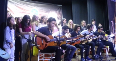  7 GÜN BOYUNCA RESİTAL VERDİLER