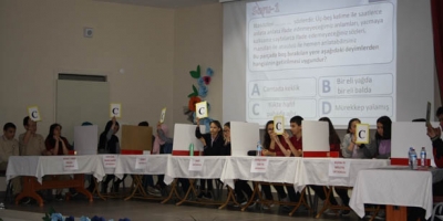 8. SINIFLAR BİLGİ YARIŞMASINDA TER DÖKTÜ