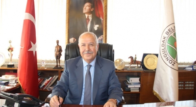 AKDEMİR, ANNELER GÜNÜ’NÜ KUTLADI