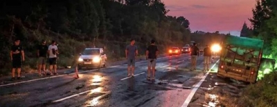 ANİDEN YOLA ÇIKTI ZİNCİRLEME KAZAYA NEDEN OLDU