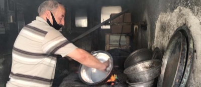 BABA MESLEĞİ KALAYCILIĞI 50 YILDIR SÜRDÜRÜYOR