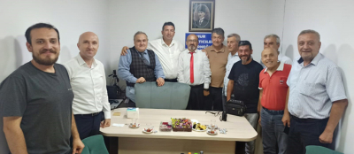 BAŞKAN ULUPINAR GAZETECİLERİ ZİYARET ETTİ