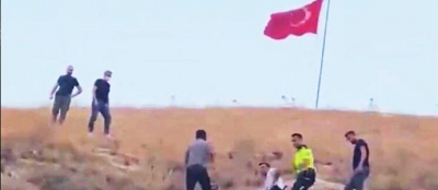 BAYRAĞI GÖNDERDEN İNDİRMEYE KALKTI