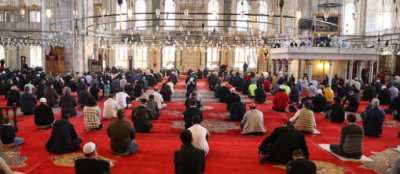 BAYRAM NAMAZI KAÇTA KILINACAK?