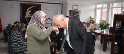 BOZKURT: ANNELİK YARADANIN BİR İNSANA YAŞATTIĞI EN KUTSAL DUYGUDUR 