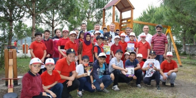 ÇAYCUMA’DA ÇOCUKLAR ÇOK ŞEN