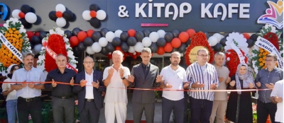 ÇAYCUMA’DA KİTAP KAFE AÇILDI