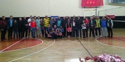 CELAL KÖSE TURNUVASI’NIN ŞAMPİYONU AHMET TANER KIŞLALI ORTAOKULU OLDU 