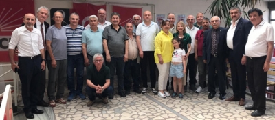 CHP DEVREK ÖRGÜTÜ PARTİ BİNASINDA BAYRAMLAŞTI