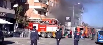 YANGINI SÖNDÜRMEK İÇİN İLÇELERDEN TAKVİYE GİTTİ