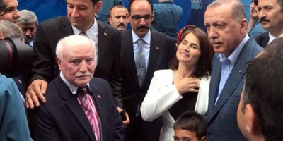 CUMHURBAŞKANI ERDOĞAN, KOCAMAN İLE SOHBET ETTİ