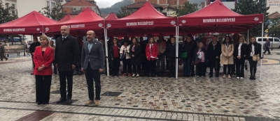 CUMHURİYET'İN 102. YILINDA,  ATATÜRK ANITI’NA ÇELENKLER SUNULDU