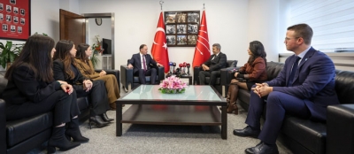 DENİZ YAVUZYILMAZ CHP GENEL MERKEZİNDE    SİYASİ PARTİ TEMSİLCİLERİYLE BAYRAMLAŞTI