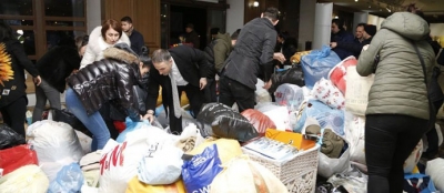 DEPREMZEDELER İÇİN YARDIM MASASI KURULDU