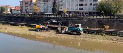 DEVREK ÇAYI TEMİZLENİYOR