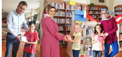    DEVREK İLÇE HALK KÜTÜPHANESİ KİTAP KURTLARINI ÖDÜLLENDİRDİ 