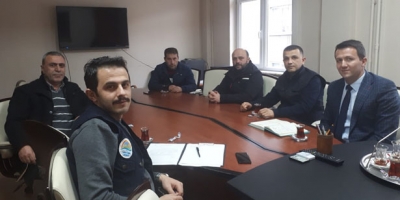 DEVREK İLÇE TARIM VE ORMAN MÜDÜRLÜĞÜ ZİRAİ İLAÇ BAYİLERİYLE TOPLANTI YAPTI