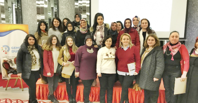   

DEVREK MESLEKİ EĞİTİM MERKEZİ MESLEKİ GELİŞİM EĞİTİM SEMİNERİNE KATILDI
