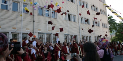    DEVREK METAL’DE ÇİFTE MEZUNİYET SEVİNCİ