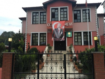 DEVREK ÖĞRETMENEVİ B GRUBUNA YÜKSELDİ