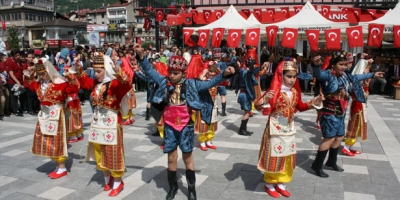 DEVREK’TE 19 MAYIS ÇOSKUSU