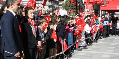 DEVREK’TE 29 EKİM CUMHURİYET BAYRAMI ÇOSKUYLA KUTLANDI…