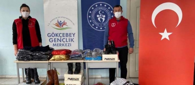 ELİNİ UZAT ÇOCUKLAR ÜŞÜMESİN