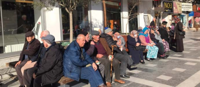  EMEKLİ BAYRAMA MAAŞSIZ GİRİYOR