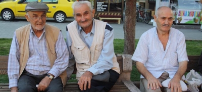 EMEKLİNİN BAYRAM İKRAMİYESİ ERİDİ