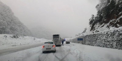 EREĞLİ YOLUNDA ULAŞIM DURMA NOKTASINA GELDİ