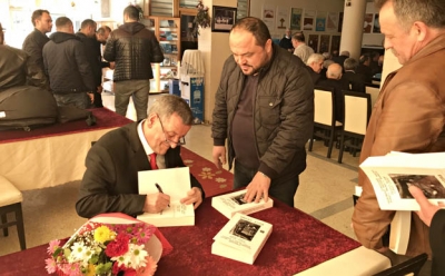 EROL ÇATMA YENİ KİTABINI OKURLARIYLA BULUŞTURDU
