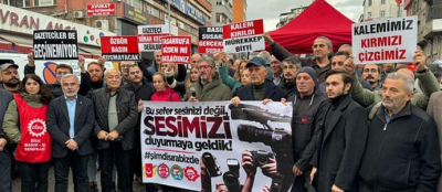 GAZETECİLER İTİBARSIZLAŞTIRMAYA KARŞI EYLEM BAŞLATTI