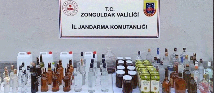  GÖKÇEBEY'DE SAHTE ALKOL BASKINI