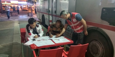   İFTAR SONRASI DEVREK KAN BAĞIŞI YAPTI