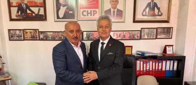 İMAMOĞLU'NA ÖZGÜRLÜK KAMPANYASINA İLK İMZA BAŞKAN ÖZTÜRK'TEN