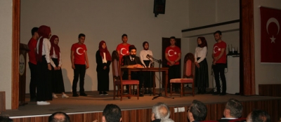 İSTİKLAL MARŞI'NIN 98. YILI DEVREK’TE KUTLANDI